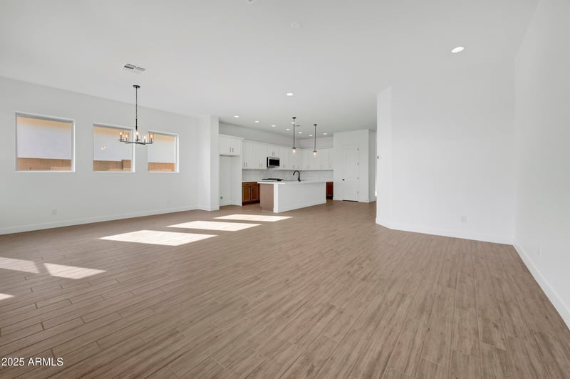 36059 Barrel Aged Dr, San Tan Valley, AZ 85140