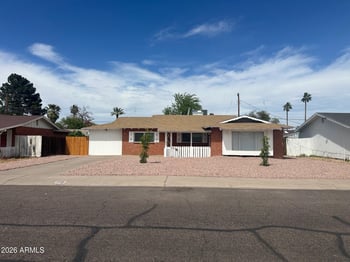 3606 Stella Ln, Phoenix, AZ 85019