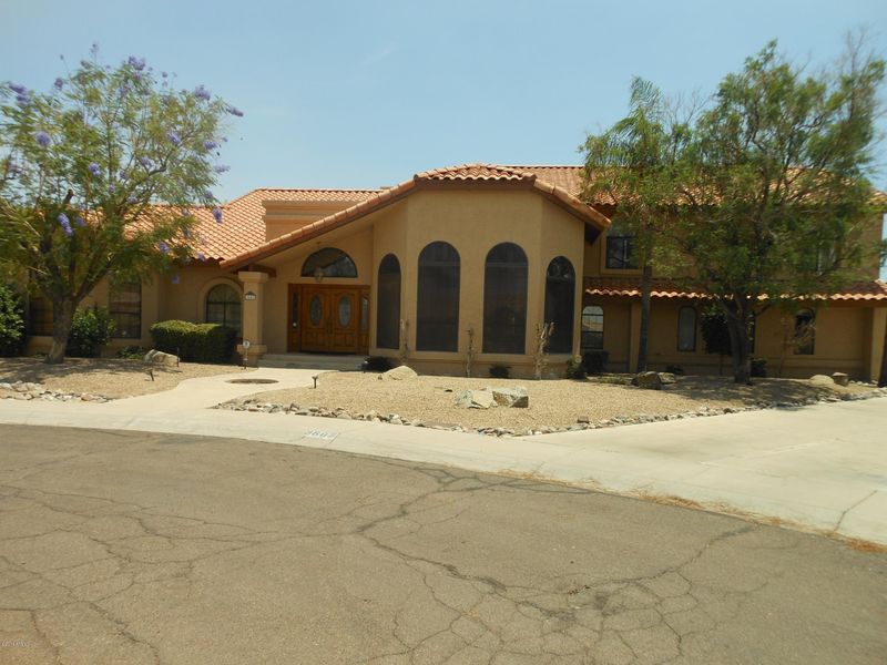 3607 W Le Marche Ave, Phoenix, AZ 85053