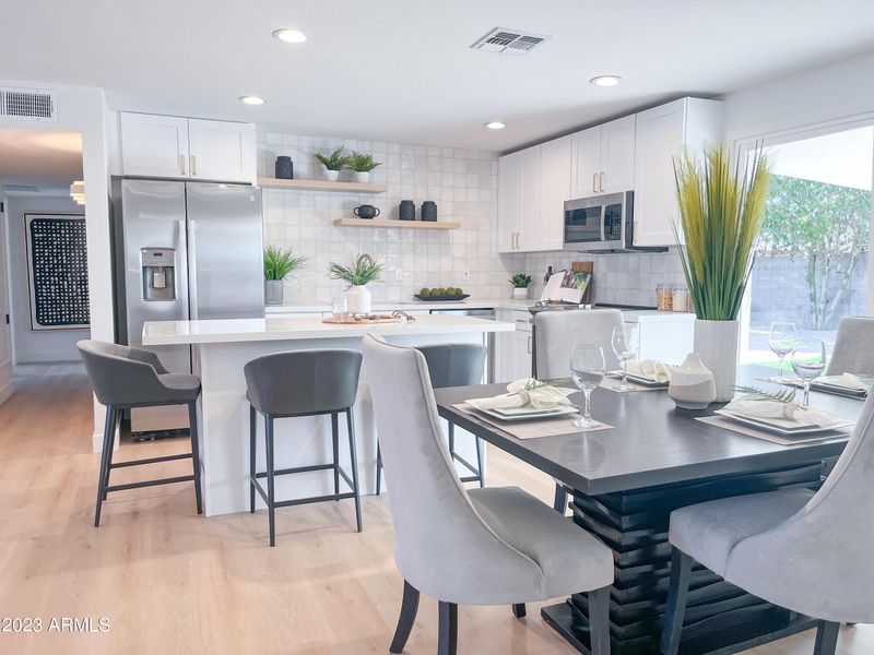 3609 E Hearn Rd, Phoenix, AZ 85032