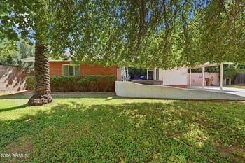 3609 N 40th St, Phoenix, AZ 85018