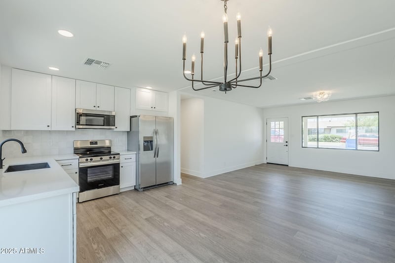 3609 Palm Ln, Phoenix, AZ 85008
