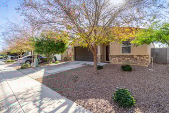 361 Nikita Dr, San Tan Valley, AZ 85140
