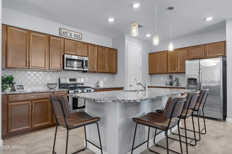 361 Organ Pipe Dr, San Tan Valley, AZ 85140