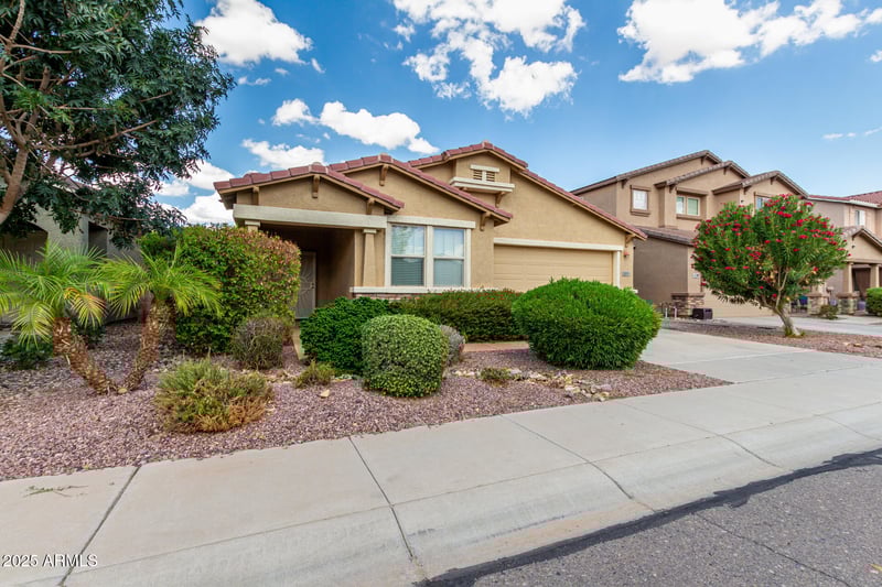 3610 Odessa Dr, San Tan Valley, AZ 85140