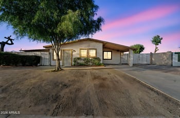 3610 Abraham Ln, Glendale, AZ 85308