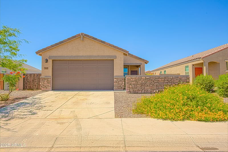 3611 Archer Dr, San Tan Valley, AZ 85140