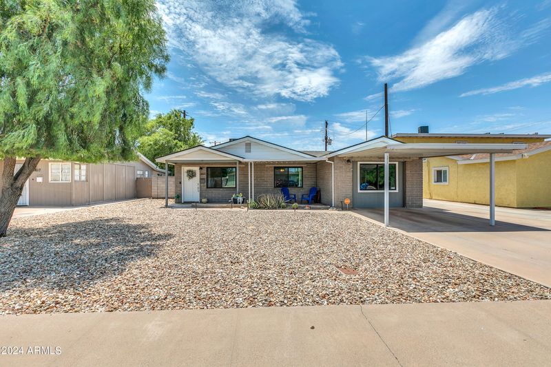 3611 E Sheridan St, Phoenix, AZ 85008