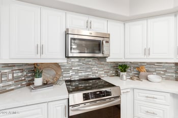 3611 Windmere Dr, Phoenix, AZ 85048