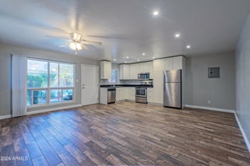 3611 5th Ave, Phoenix, AZ 85013