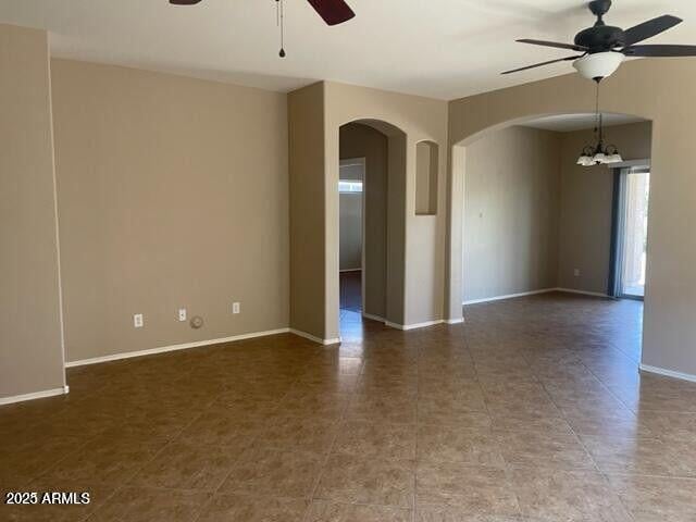 36113 Mirandesa Dr, San Tan Valley, AZ 85143