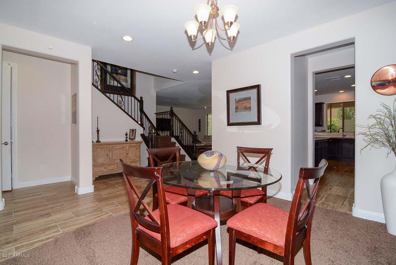 3612 E Abraham Ln, Phoenix, AZ 85050