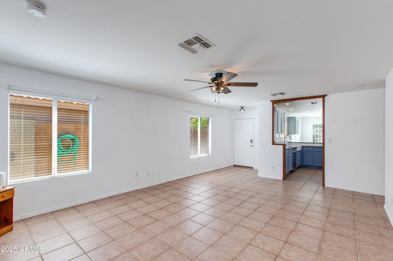 3612 Questa Dr, Glendale, AZ 85310