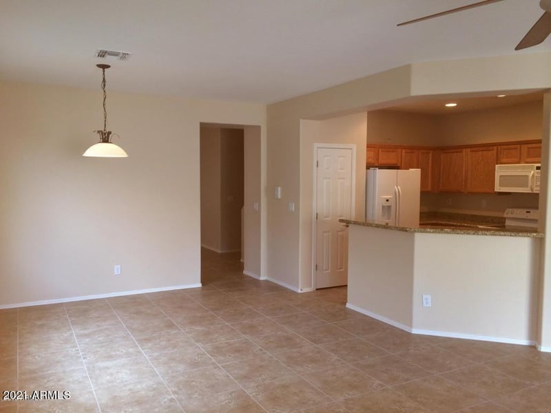 3613 W Steinbeck Dr, Anthem, AZ 85086
