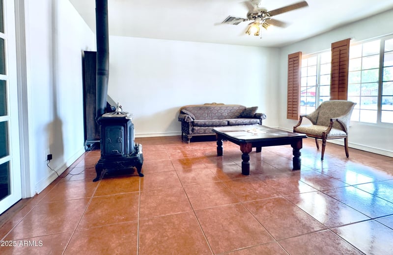 3614 Krall St, Phoenix, AZ 85019