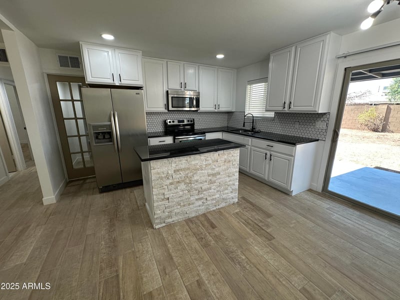 3614 Las Palmaritas Dr, Phoenix, AZ 85051