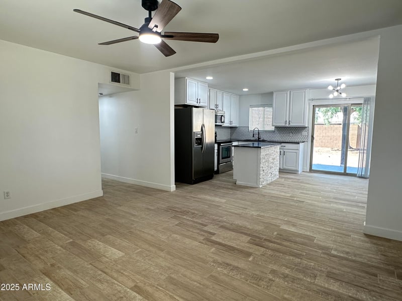 3614 Las Palmaritas Dr, Phoenix, AZ 85051