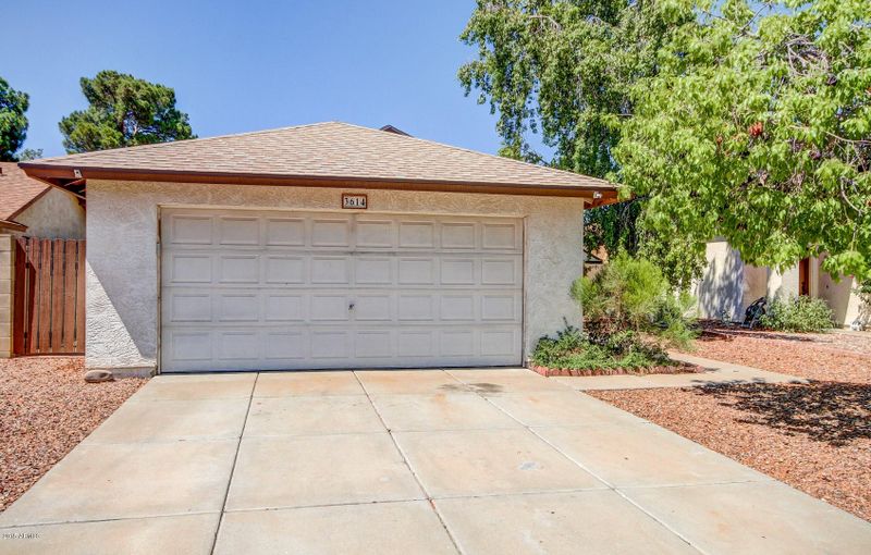 3614 W Behrend Dr, Glendale, AZ 85308