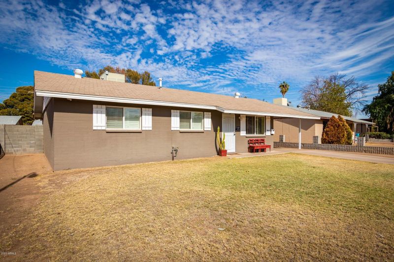 3614 W Echo Ln, Phoenix, AZ 85051