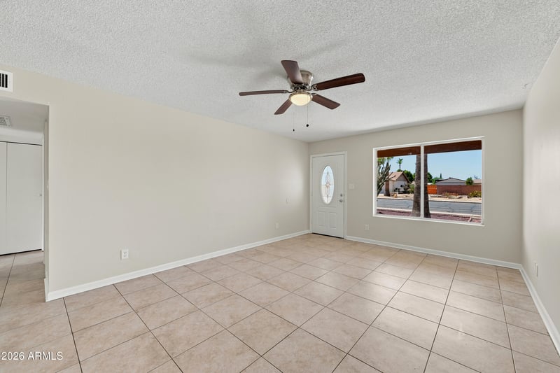 3614 Grovers Ave, Glendale, AZ 85308