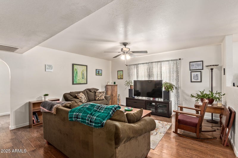 3615 Brown St, Phoenix, AZ 85051