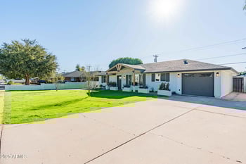 3615 Clarendon Ave, Phoenix, AZ 85018