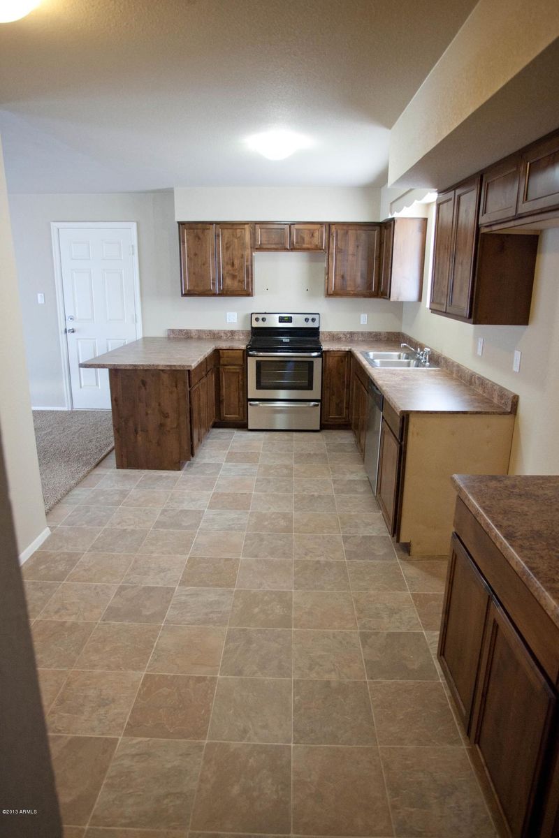 3615 N 51st Ave, Phoenix, AZ 85031