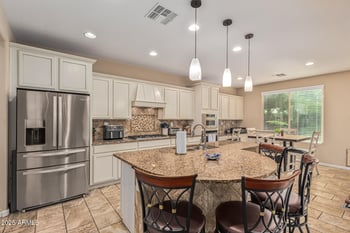 3615 Salter Dr, Phoenix, AZ 85050