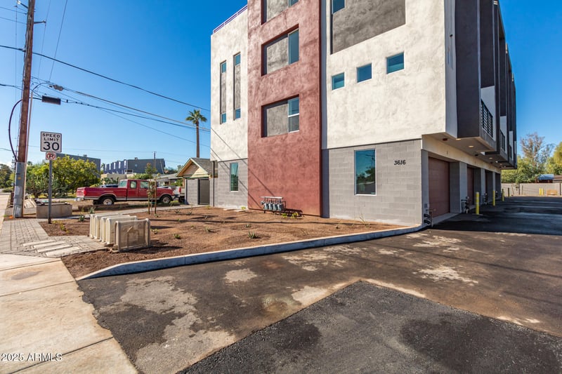 3616 N 12th St, Phoenix, AZ 85014
