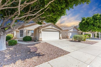 3616 Questa Dr, Glendale, AZ 85310