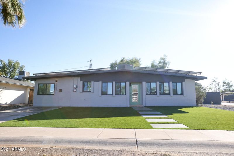 3617 E Paradise Dr, Phoenix, AZ 85028