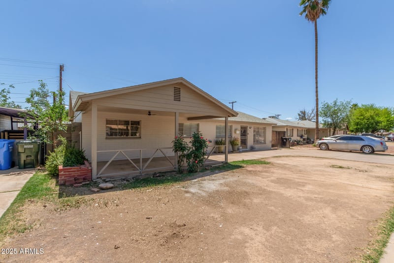 3617 Luke Ave, Phoenix, AZ 85019