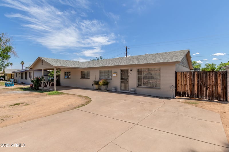 3617 Luke Ave, Phoenix, AZ 85019