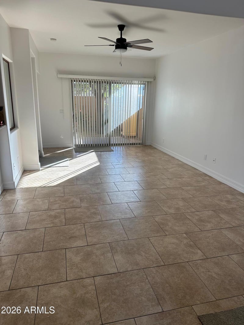 3618 N 38th St #12, Phoenix, AZ 85018
