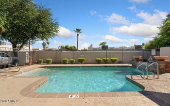 3618 38th St #6, Phoenix, AZ 85018