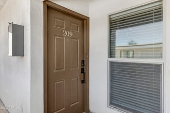 3619 E Monterosa St #209, Phoenix, AZ 85018