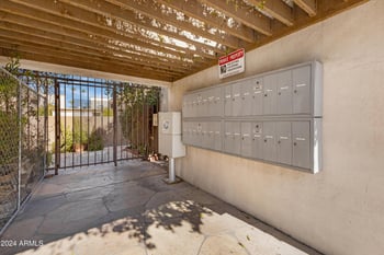 3619 E Monterosa St #209, Phoenix, AZ 85018