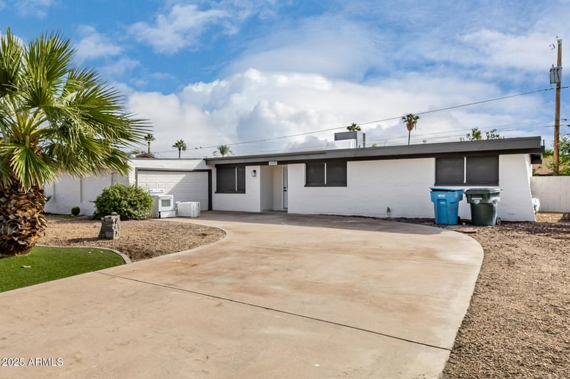 3619 Griswold Rd, Phoenix, AZ 85051