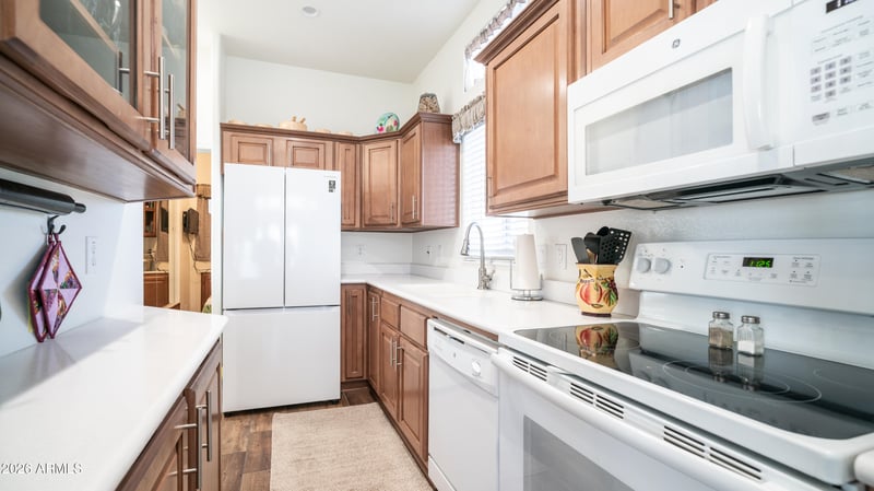 362 Felspar Dr, Apache Junction, AZ 85119