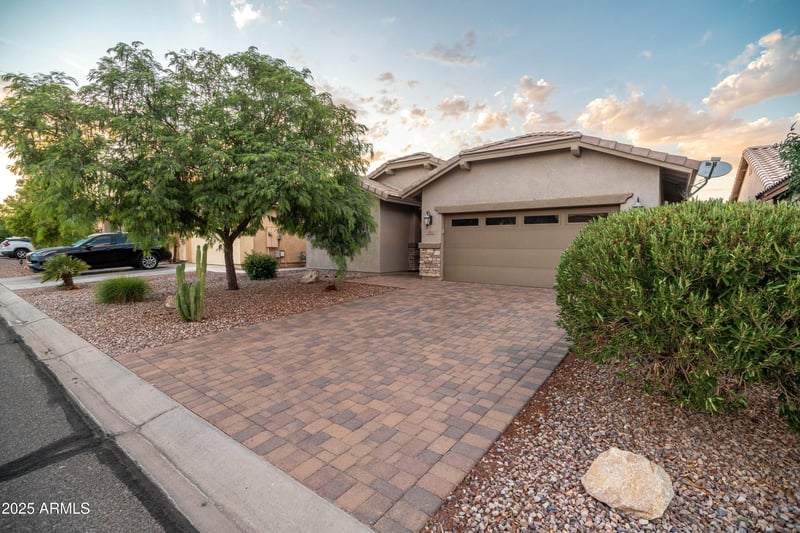 362 Red Mesa Trl, San Tan Valley, AZ 85143
