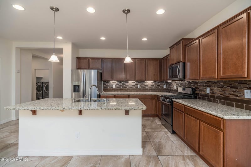 362 Red Mesa Trl, San Tan Valley, AZ 85143