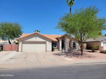 3620 Dover St, Mesa, AZ 85205