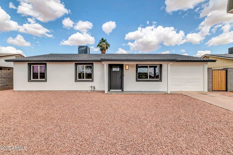 3620 E Surrey Ave, Phoenix, AZ 85032