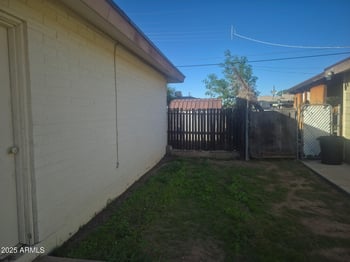 3620 Palm Ln, Phoenix, AZ 85009