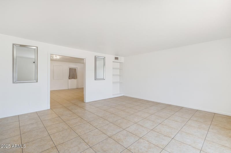 3620 Sierra Vista Dr, Phoenix, AZ 85019