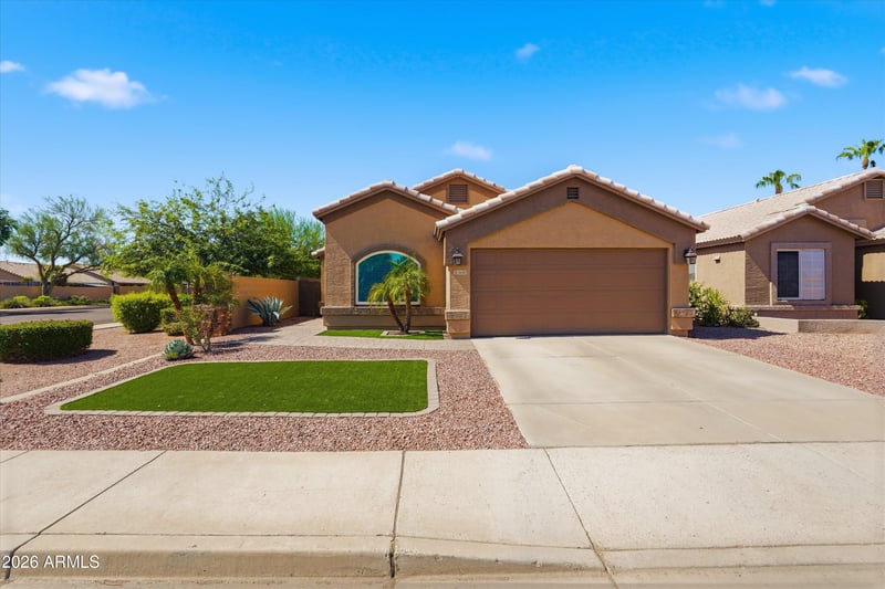 3620 W Charlotte Dr, Glendale, AZ 85310