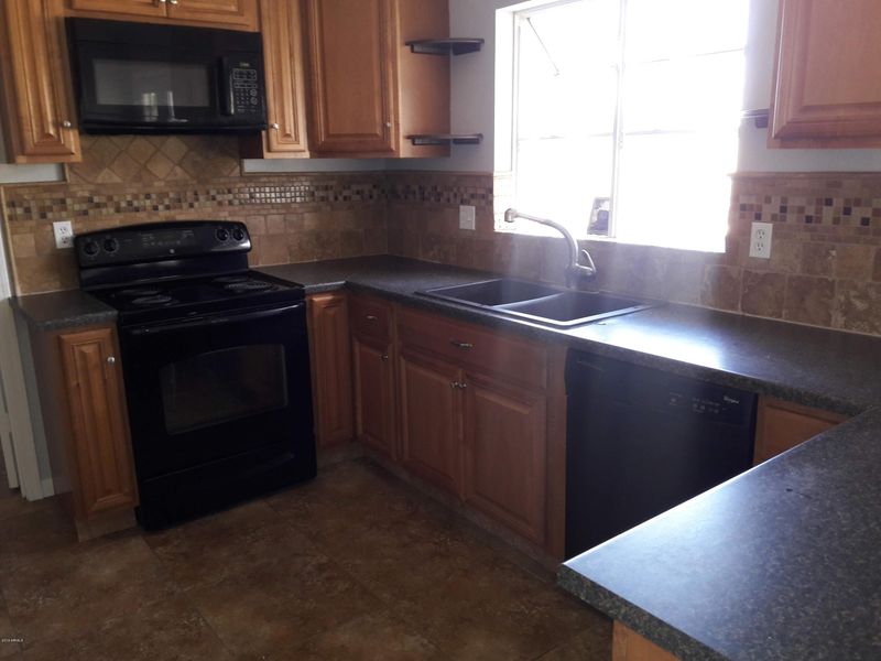 3620 W Oraibi Dr, Glendale, AZ 85308