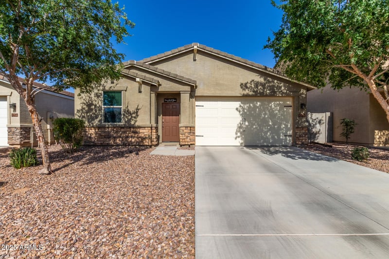 36203 Urika Dr, San Tan Valley, AZ 85140