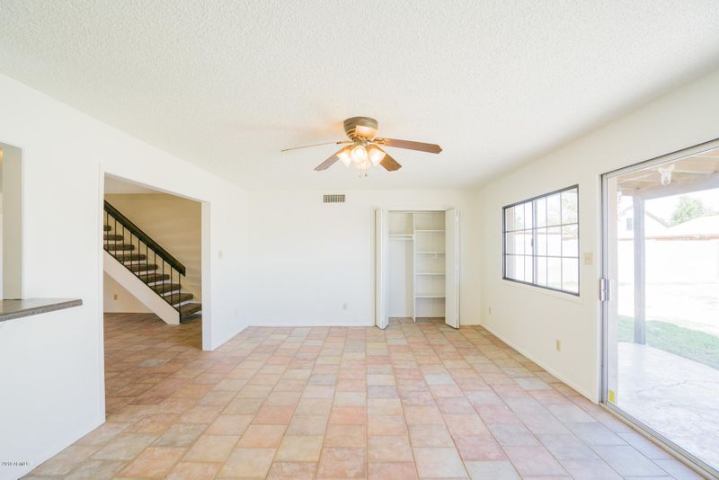3621 N 90th Dr, Phoenix, AZ 85037