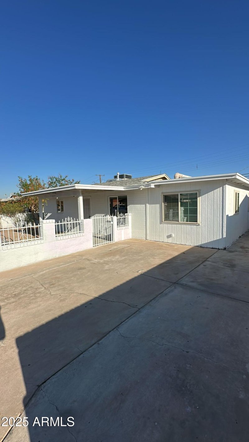 3622 Sunland Ave, Phoenix, AZ 85041